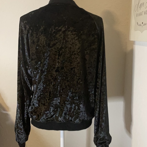 Used black zipper bomber - Picture 4 of 4